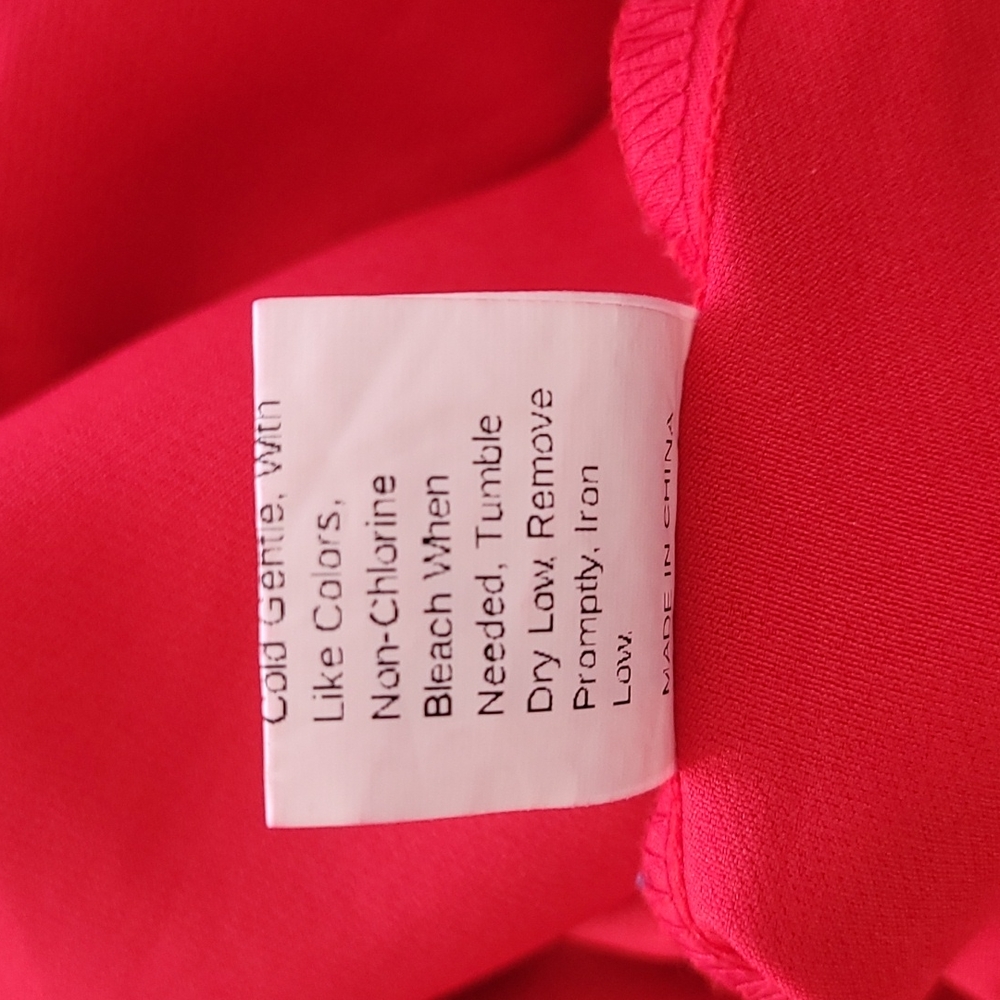 Red Dress - Picture 9 of 9